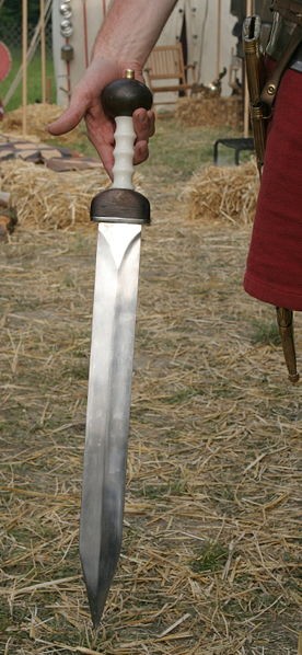 276px-Gladius_in_hand