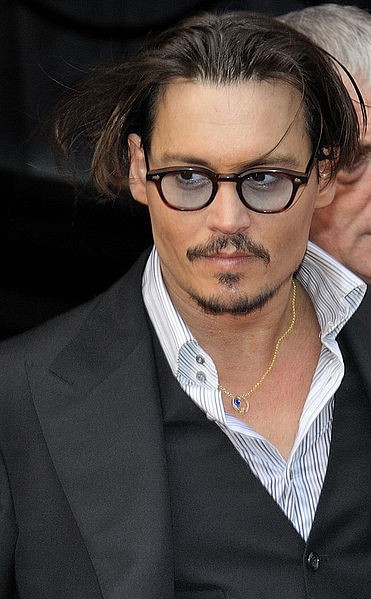 371px-Johnny_Depp_(July_2009)_