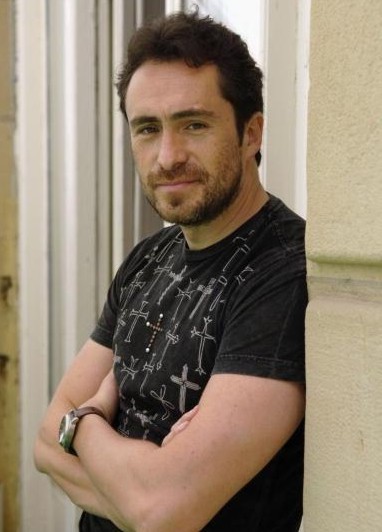 Demian Bichir04