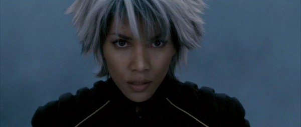Halle Berry02