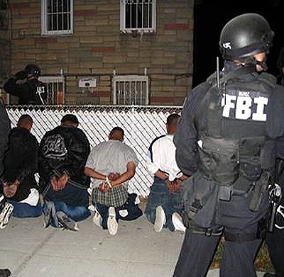 FBI02